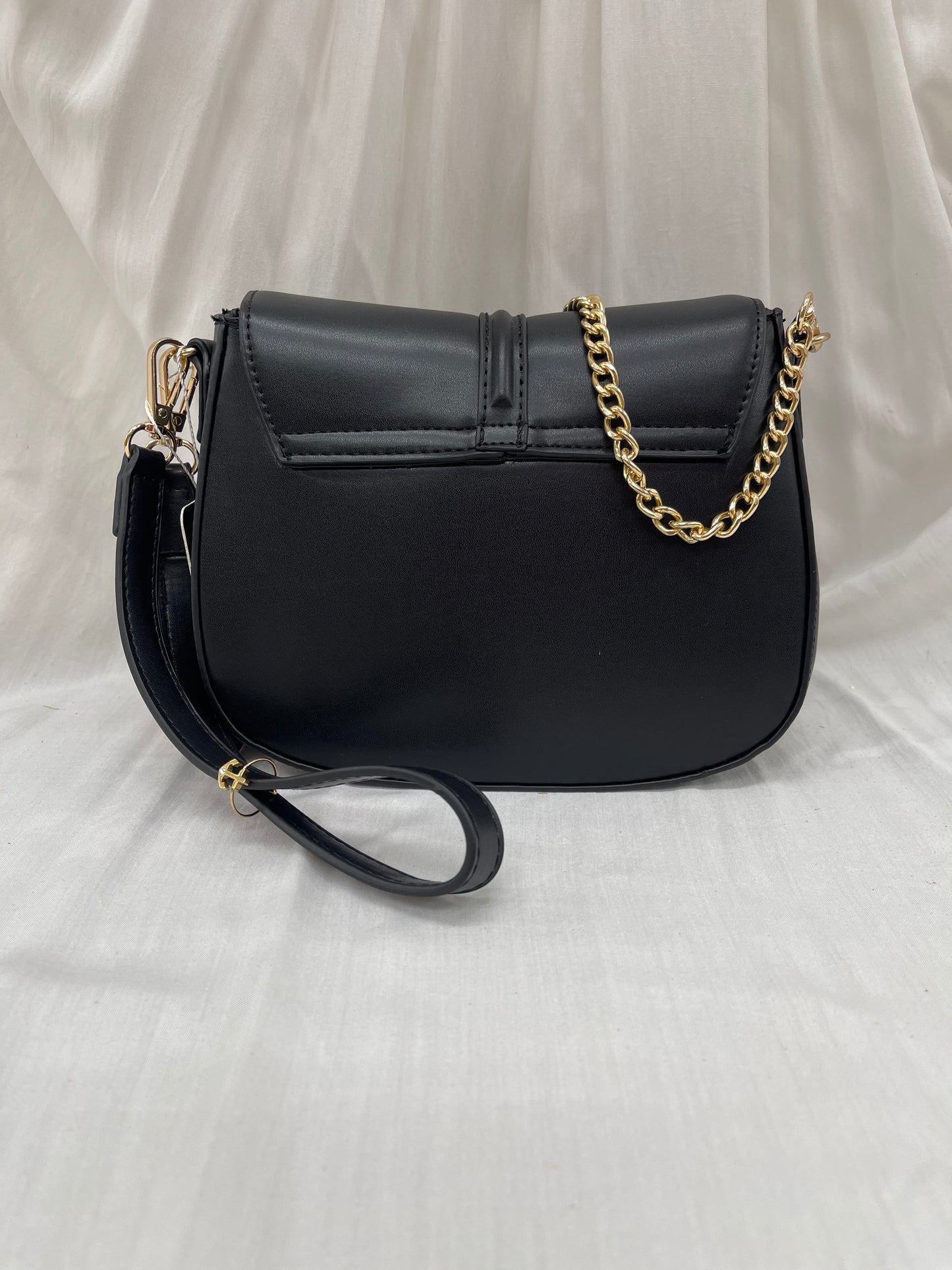 Sac à main noir chic - L'indispensable de votre garde-robe