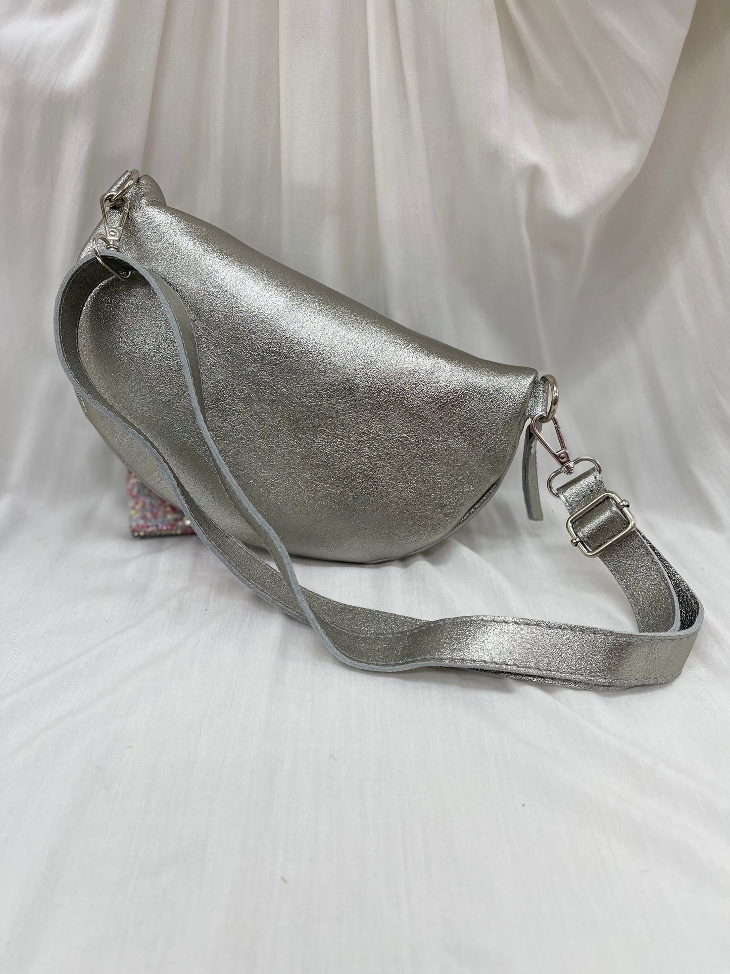 Pochette banane métallisée chic - Parfaite pour vos sorties