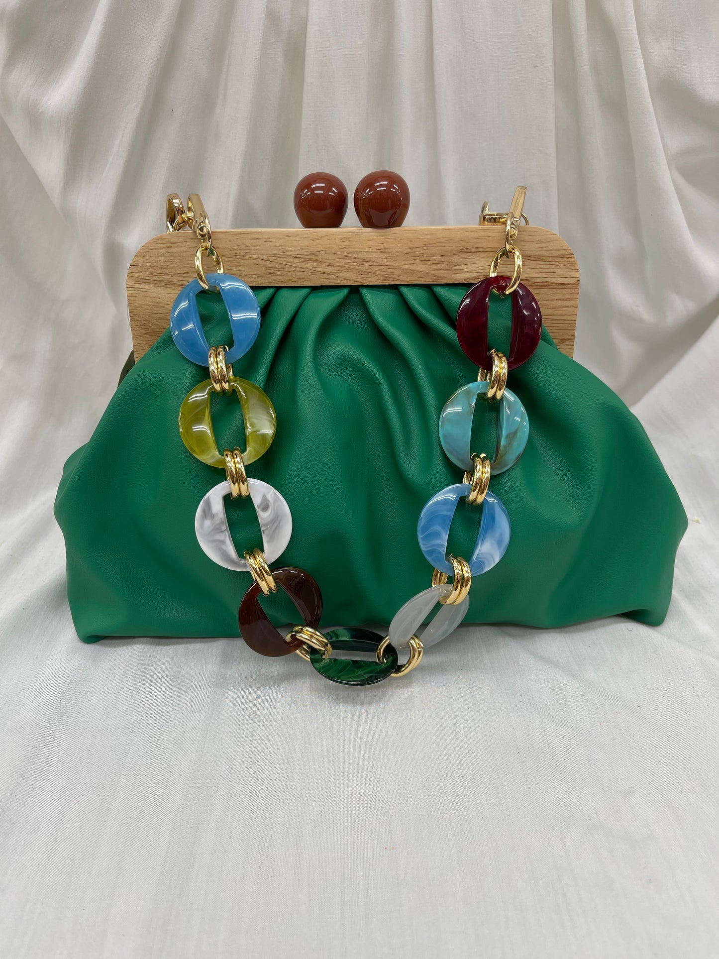 Sac à main vintage avec cadre en bois - L'accessoire unique