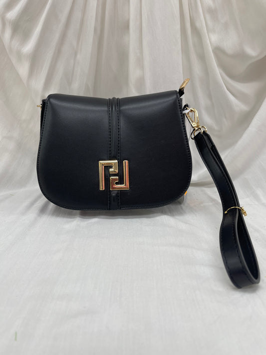 Sac à main noir chic - L'indispensable de votre garde-robe