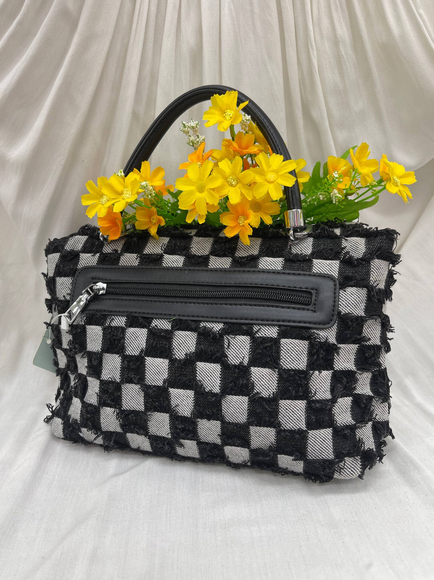 Sac en tissu damier frangé - Un look chic et décalé